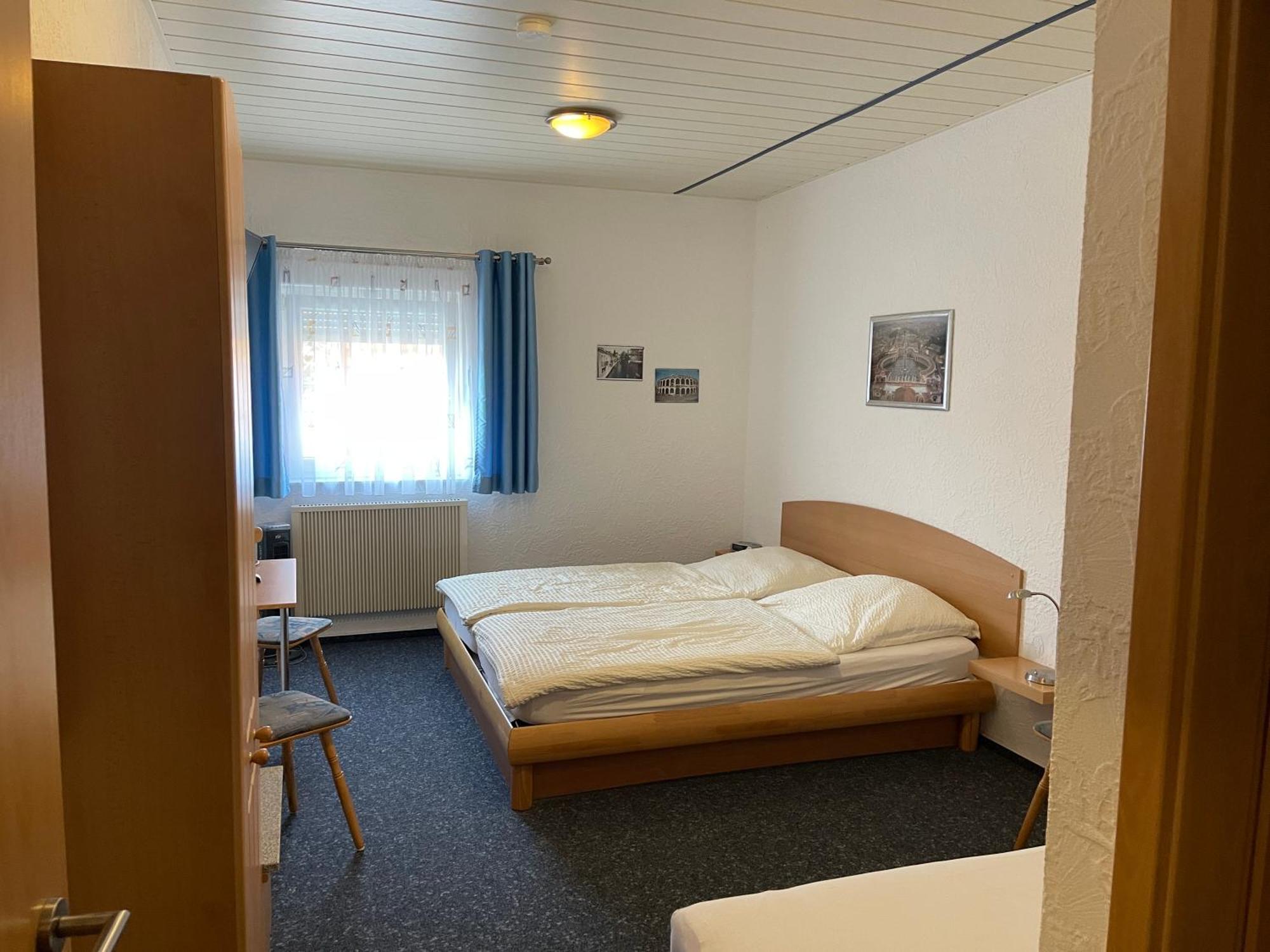 Hotel Sonne Sinsheim Exteriér fotografie